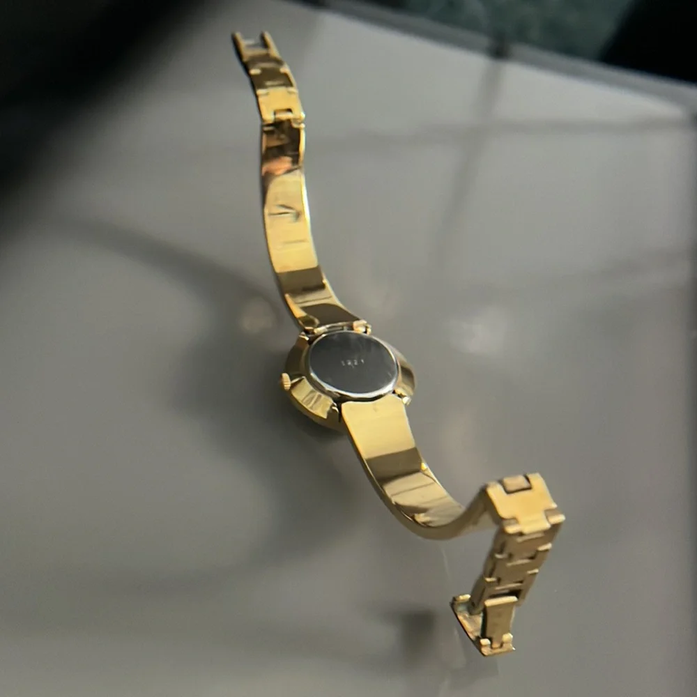 Vtg Michel Herbein 17 Jewels Manual Watch - Picture 6 of 15